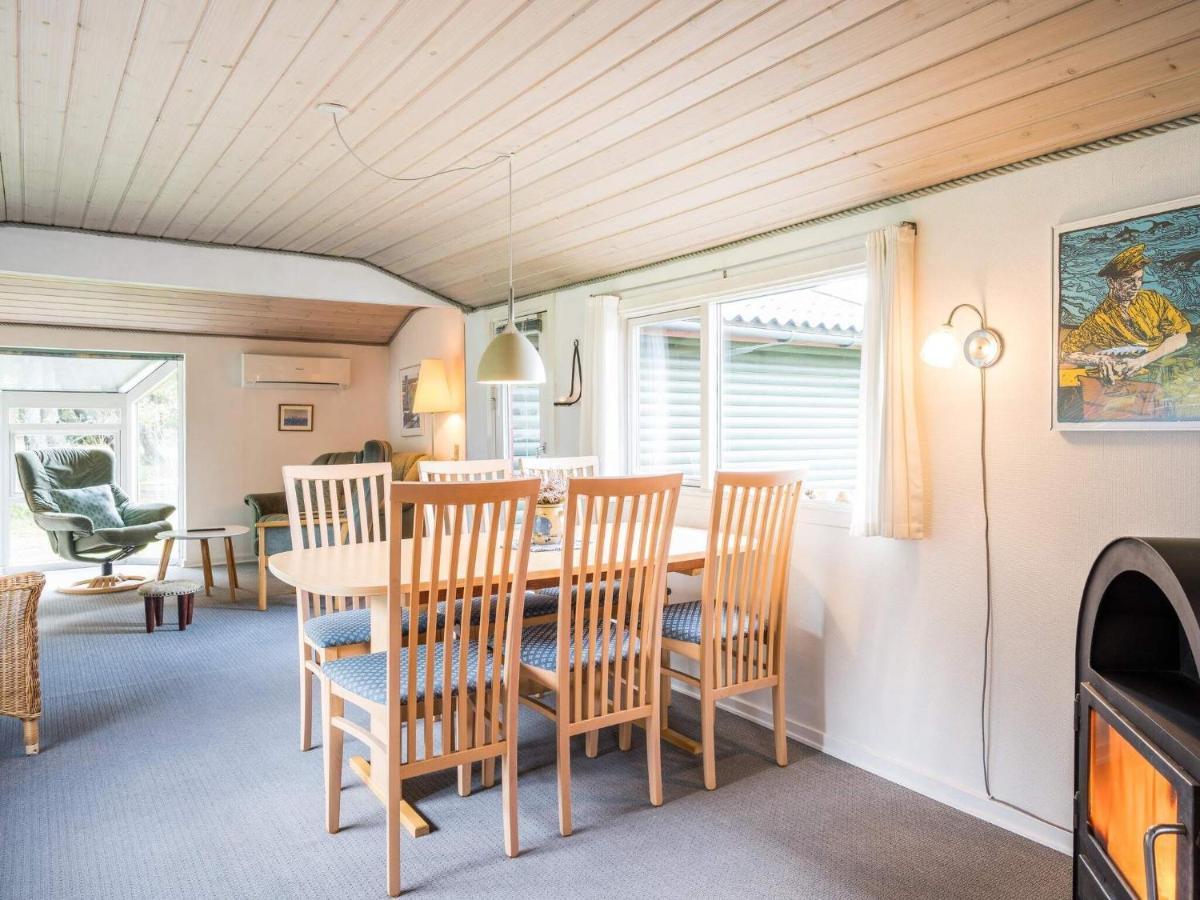 Holiday Home Blavand Cxxvii Bagian luar foto