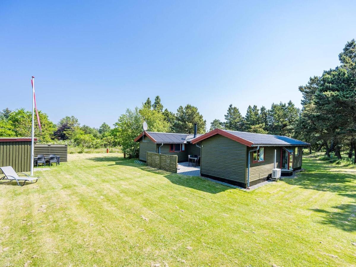 Holiday Home Blavand Cxxvii Bagian luar foto